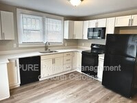 Building Photo - 213 Irma Ave