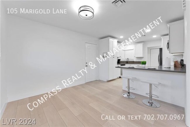 Building Photo - 105 Marigold Ln