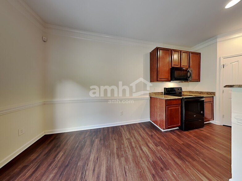 Building Photo - 2568 Fiddlers Glenn Dr