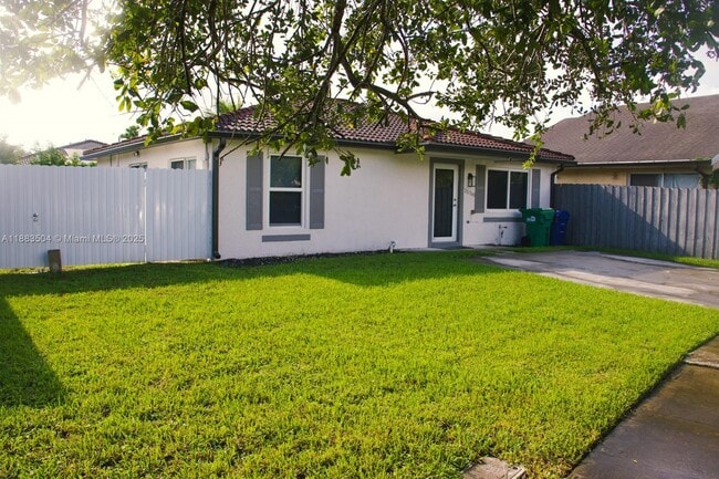 Building Photo - 25760 SW 127th Ct