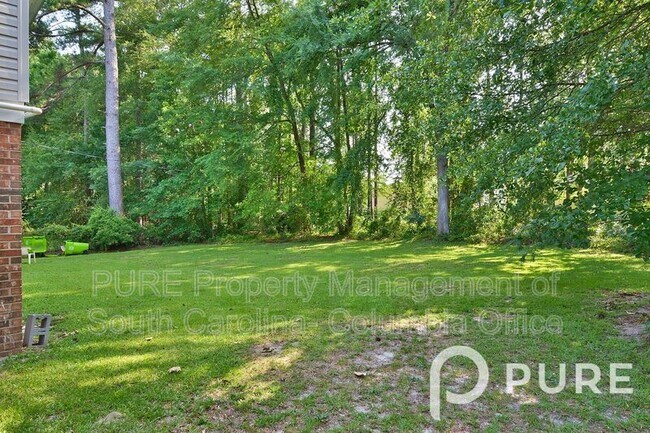 Building Photo - 2915 Chatsworth Rd