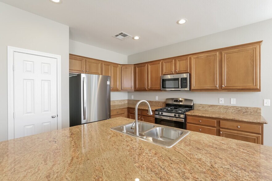 Building Photo - 7532 Port Orchard Ave