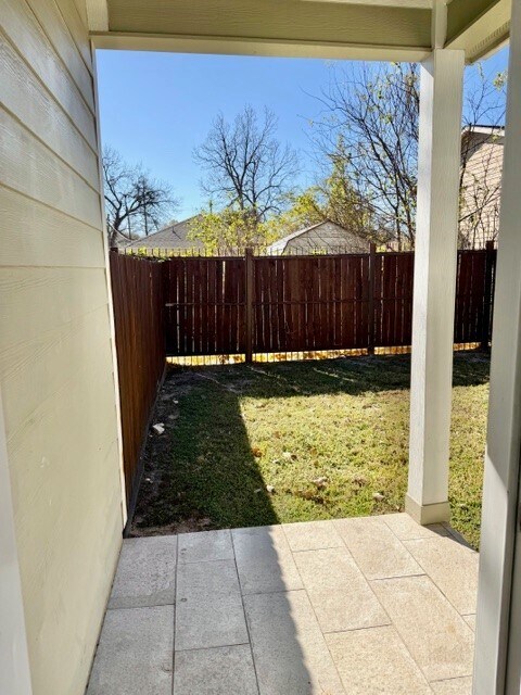 Building Photo - 3106 King St