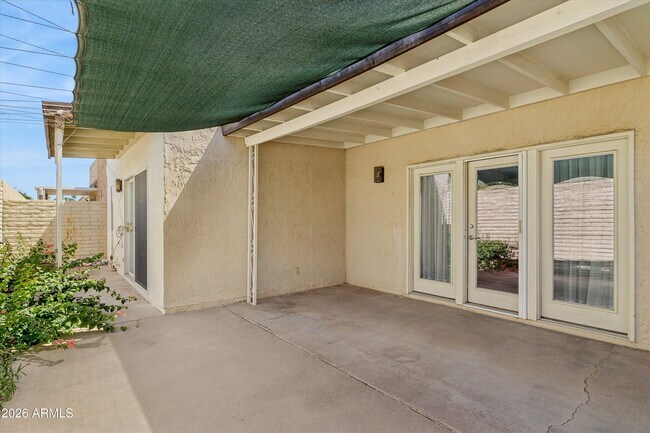 Building Photo - 5208 N 78th Way