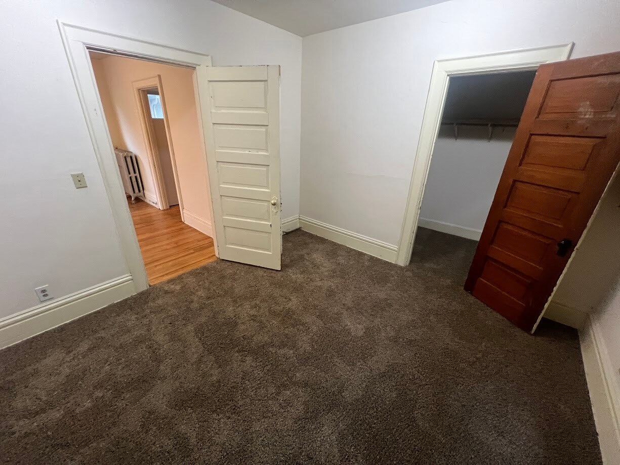 Building Photo - 221 N Livingston St