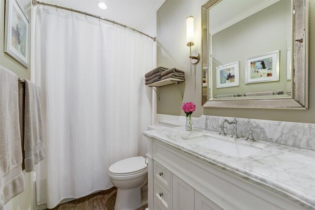 Building Photo - 4809 Rutherglen Dr