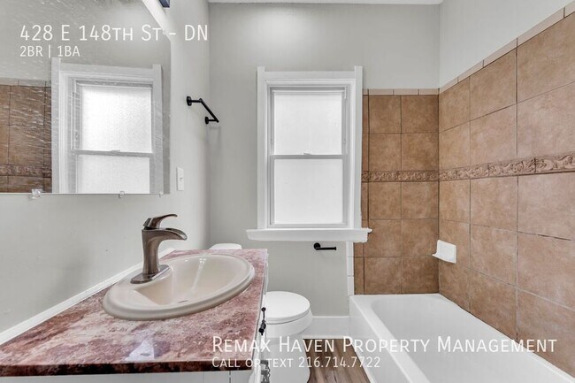 Building Photo - 428 E 148th St