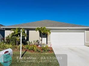 Building Photo - 787 SE 25th Dr