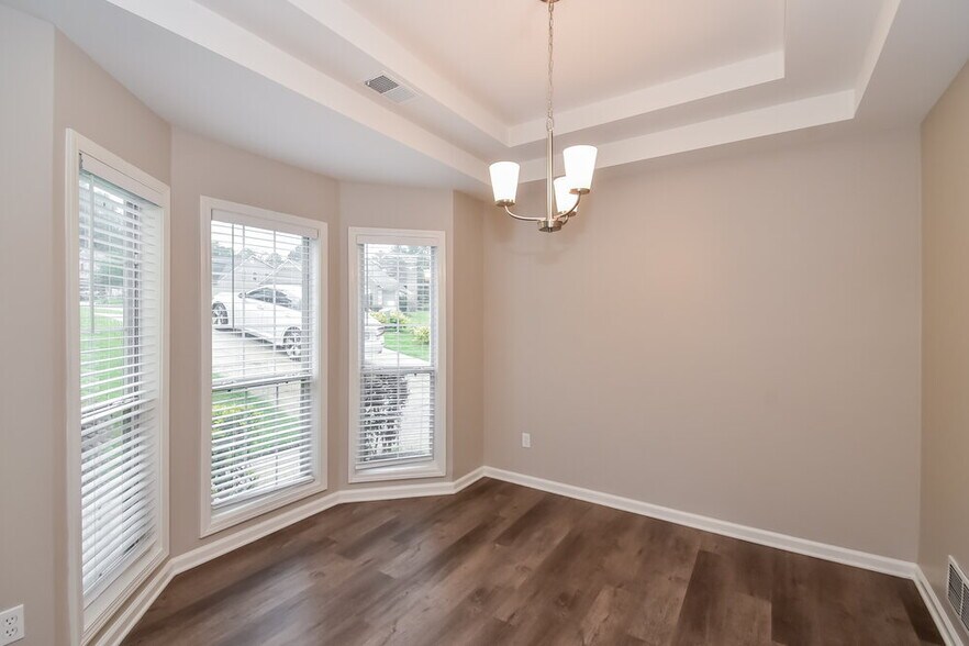 Building Photo - 10038 Harmon Springs Dr