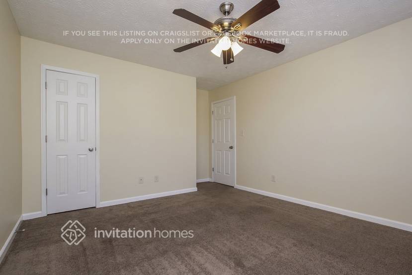 Building Photo - 960 Camden Hill Ct