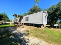 Building Photo - 3-Bedroom Mobile Home in South Lake Charles