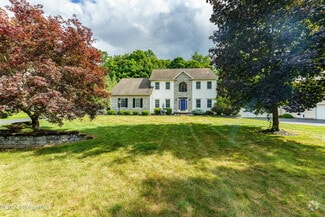 Building Photo - 20 Birch Hill Rd