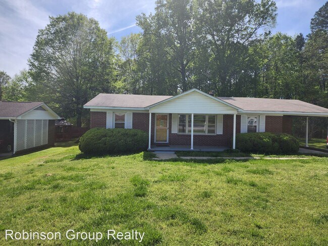 Building Photo - 3 br, 1.5 bath House - 108 Jenkins St