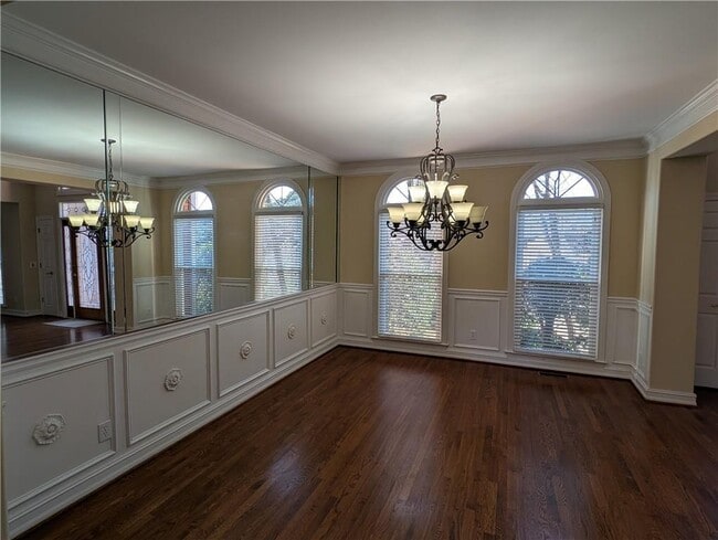 Building Photo - 4492 Chattahoochee Plantation Dr SE