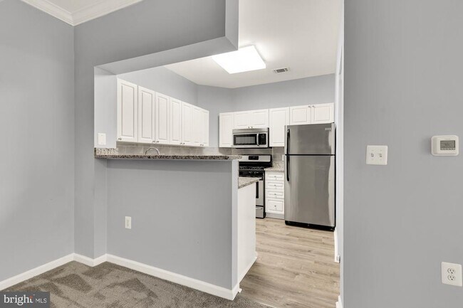 Building Photo - 12909 Alton Square