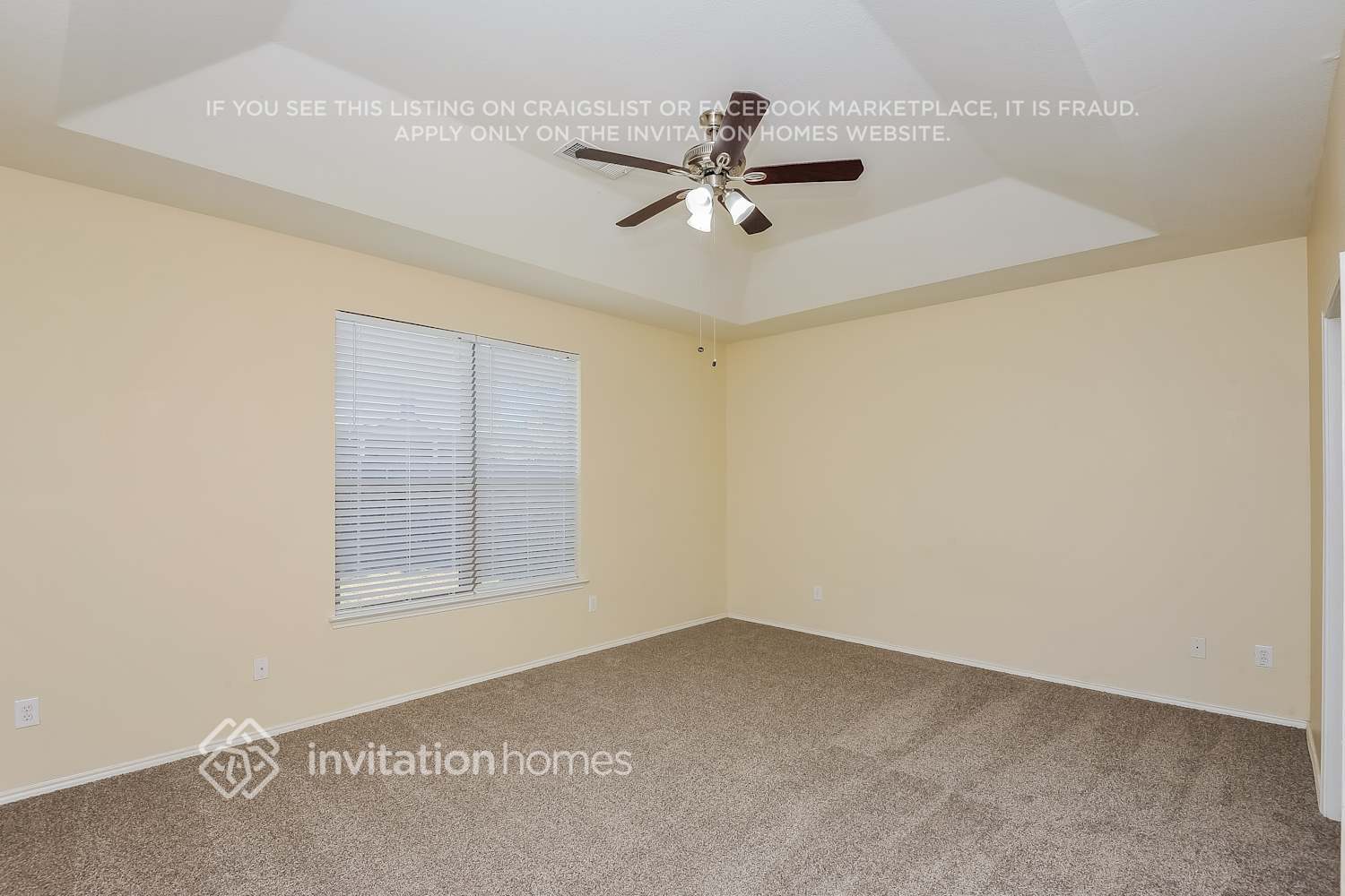 Building Photo - 5601 Desert Willow Ct