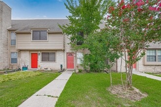 Building Photo - 6452 Kentwick Dr