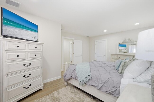 Building Photo - 5247 Carmilfra Dr