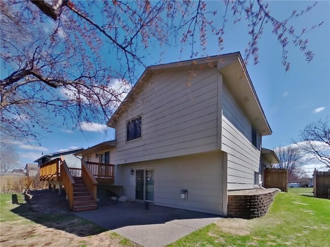 Building Photo - 3535 133rd Ln NW