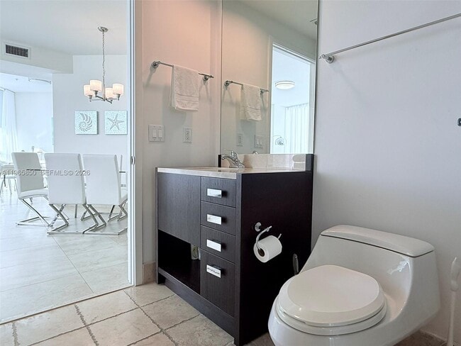 Building Photo - 18201 Collins Ave