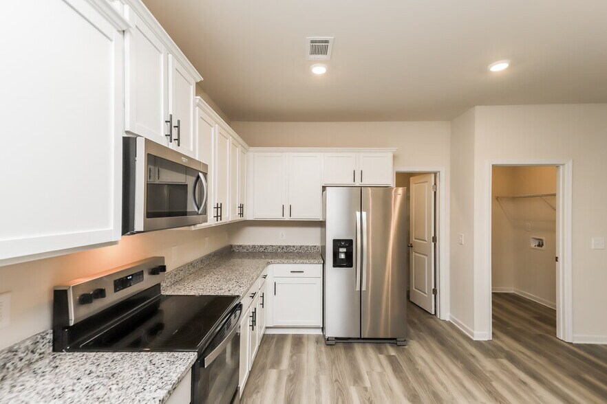 Building Photo - 483 Prescott Wy