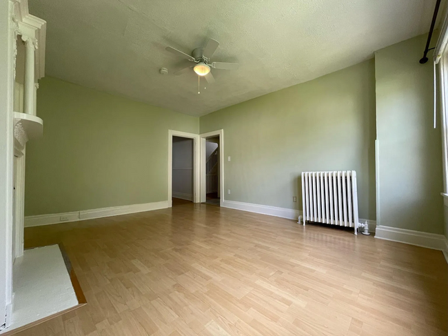 2nd floor living room from windows - 5859 Nicholson St