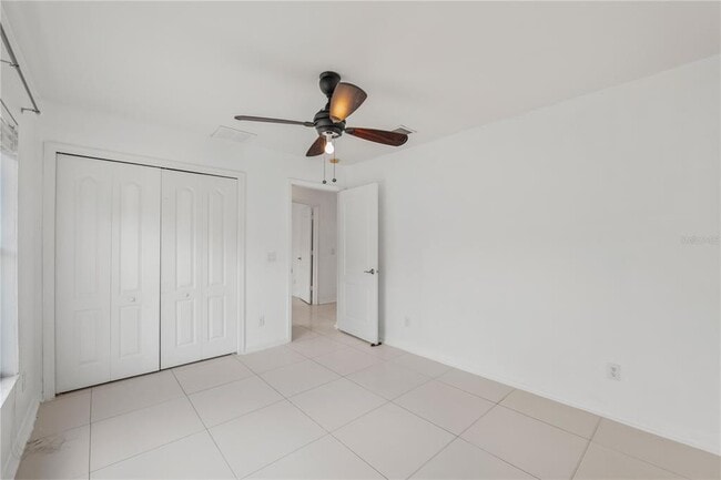 Building Photo - 9446 Leatherwood Ave