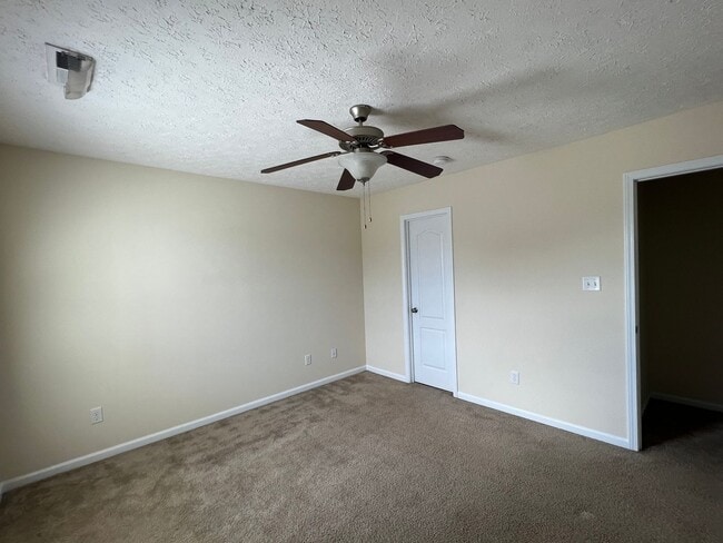 Building Photo - Nice two bedroom two and a half bath town home in Carolina Forest. Just minutes to area bases, be...