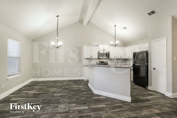 Building Photo - 16209 N View Ct