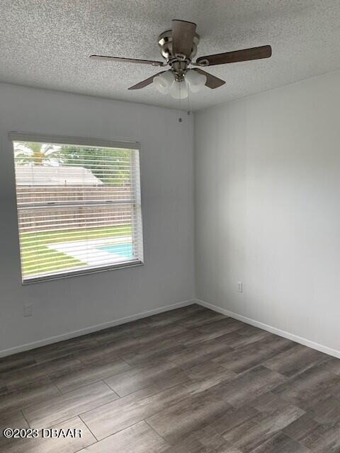 Building Photo - 1225 Thomasina Dr