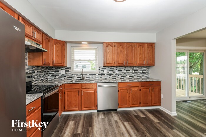 Building Photo - 4287 Honeybrook Ave