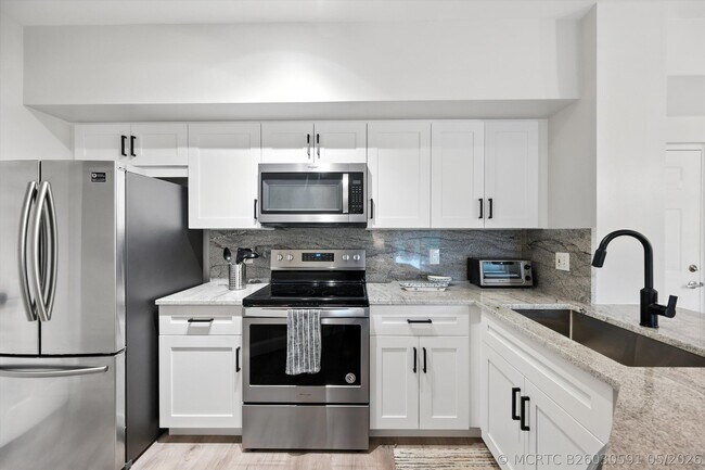 Building Photo - 11720 St Andrews Place