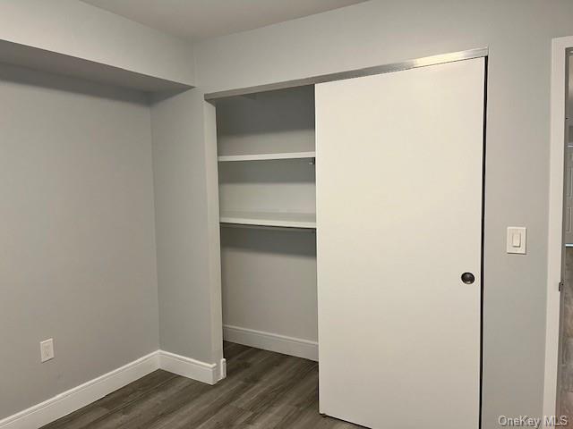 Building Photo - 1 Fairway Cir