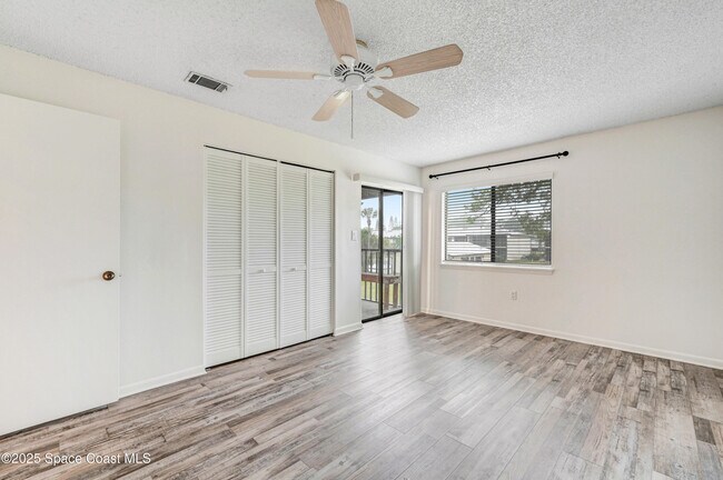 Building Photo - 1515 Huntington Ln