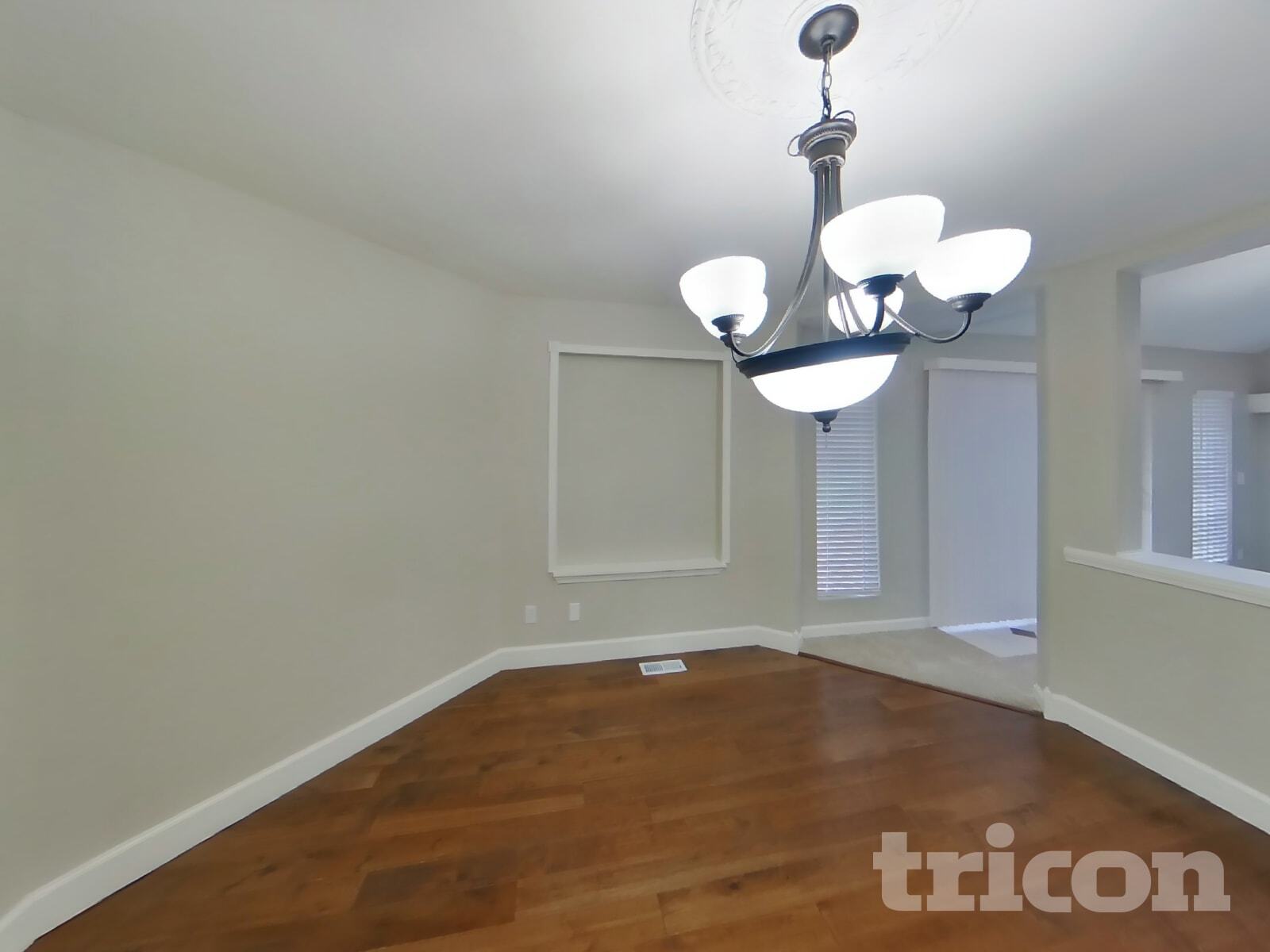 Building Photo - 302 3rd Ave SE