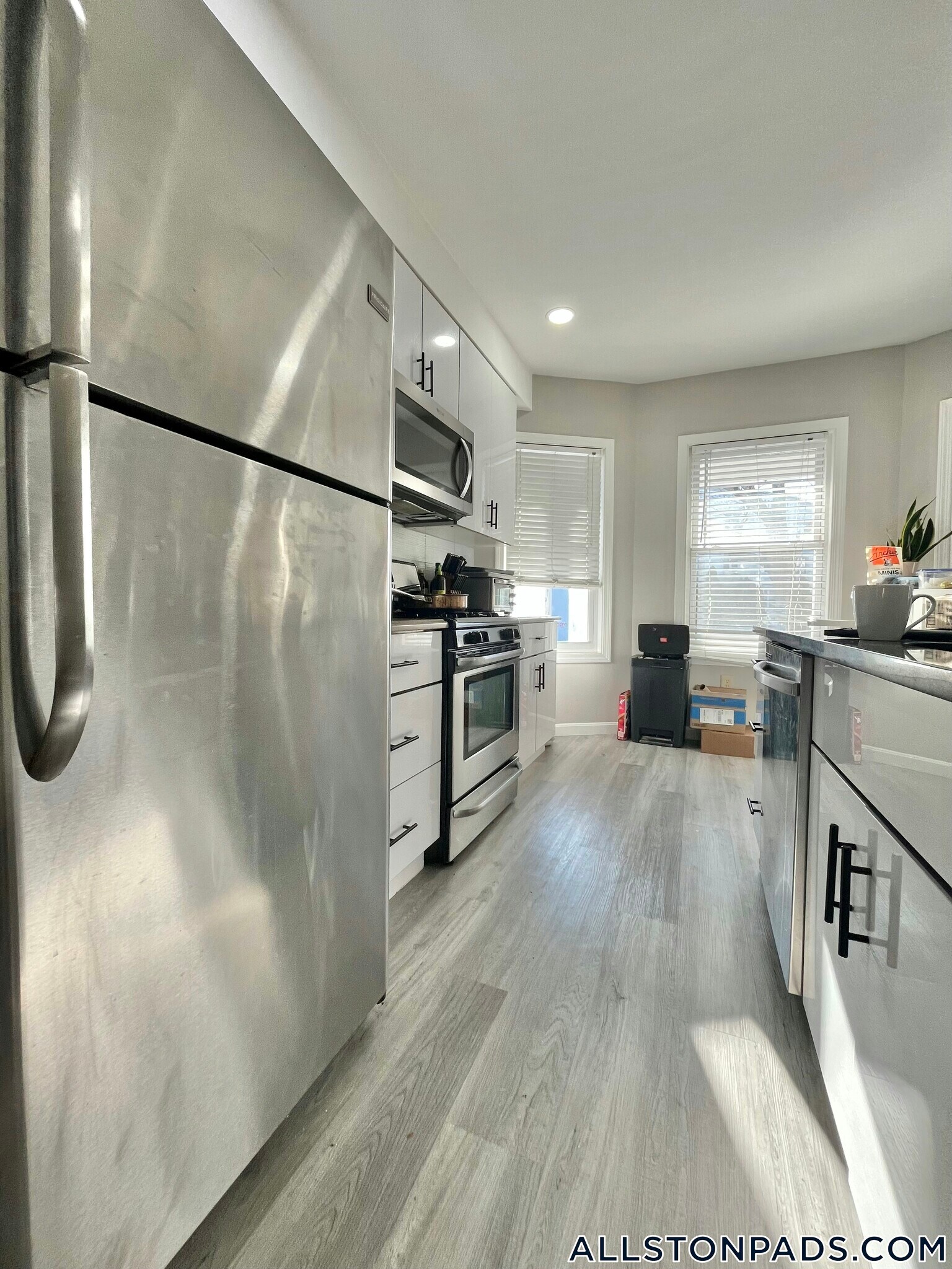 Building Photo - 66 Quint Ave