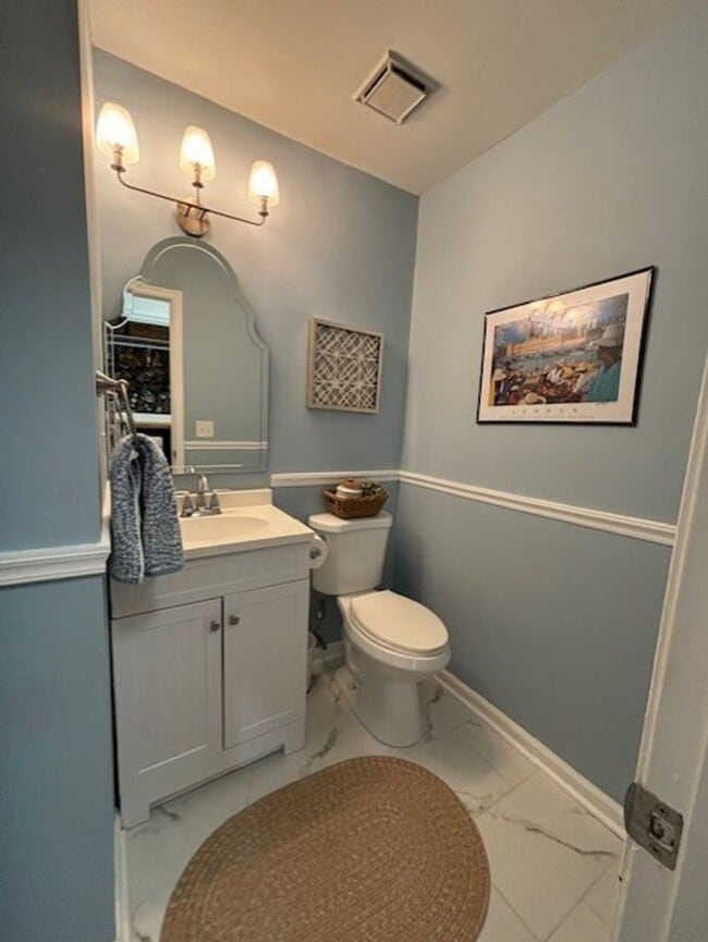 Building Photo - Glenwood