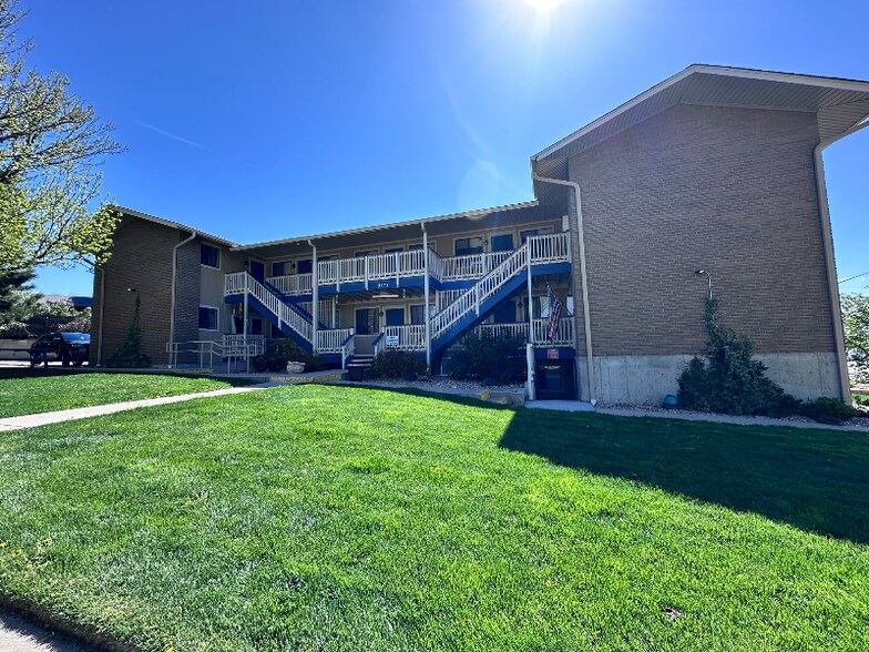 Primary Photo - 9277 W 56th Pl