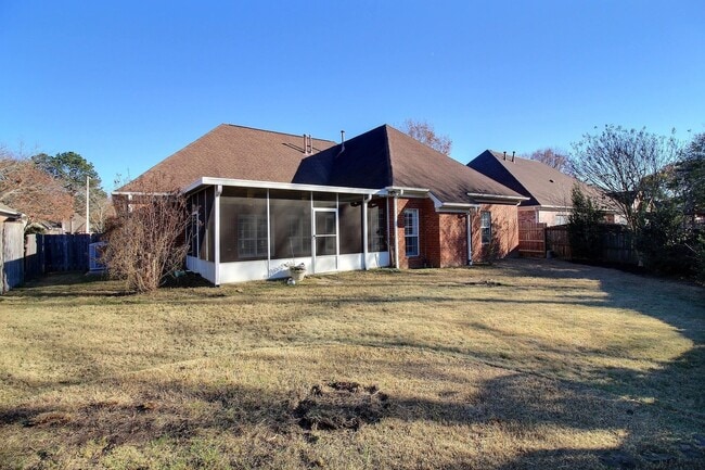 Building Photo - 1325 Rain Hollow Cir E