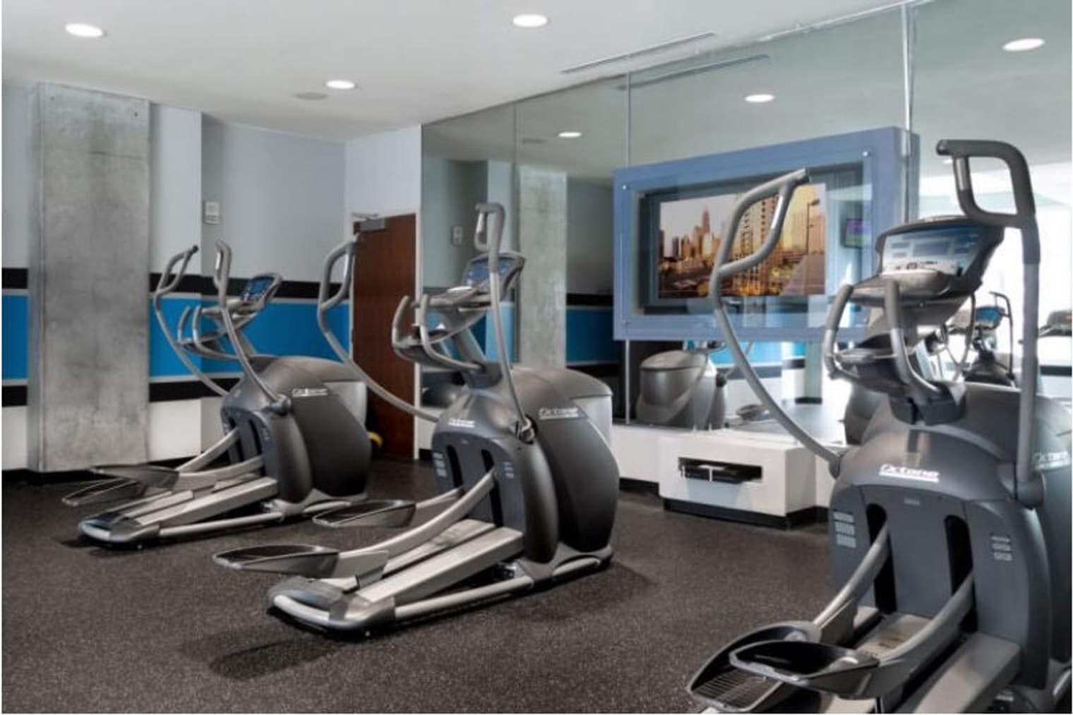 Building Photo - 215 W Martin Luther King Jr Blvd