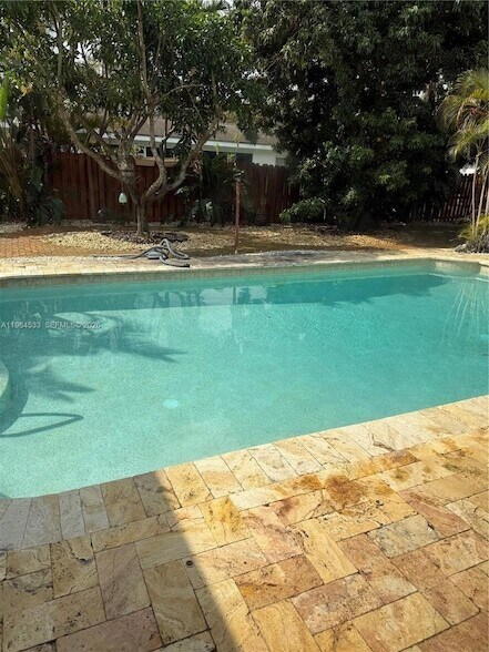 Building Photo - 5170 SW 18th Ct