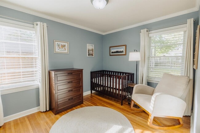 Building Photo - 4960 Hummingbird Ln