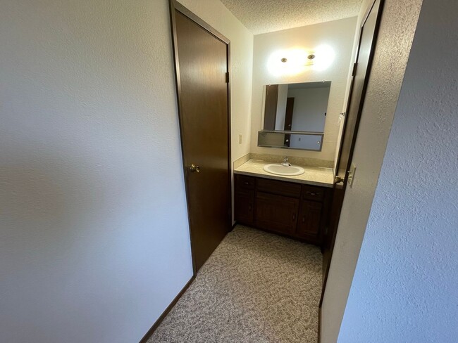 Building Photo - 3801 37th Drive