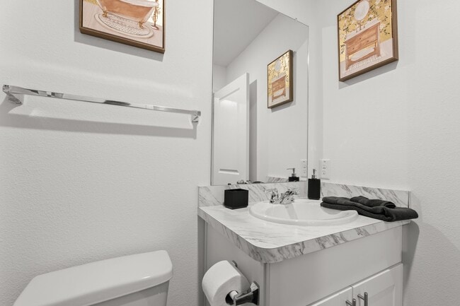 Building Photo - 16424 Big Hickory Dr