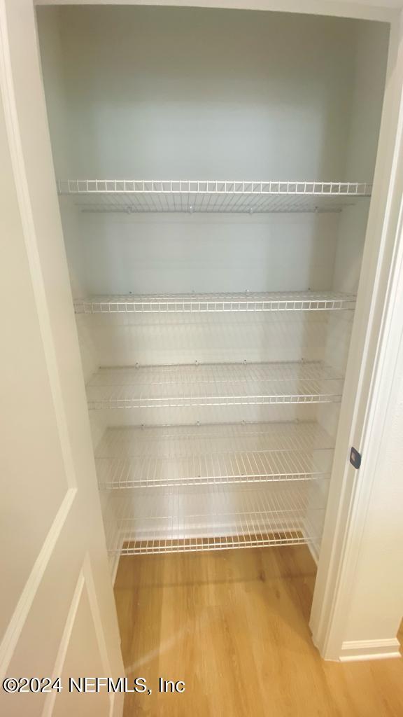 Building Photo - 18 Mellowood Ln