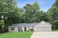 Building Photo - 1008 Braddock Cir