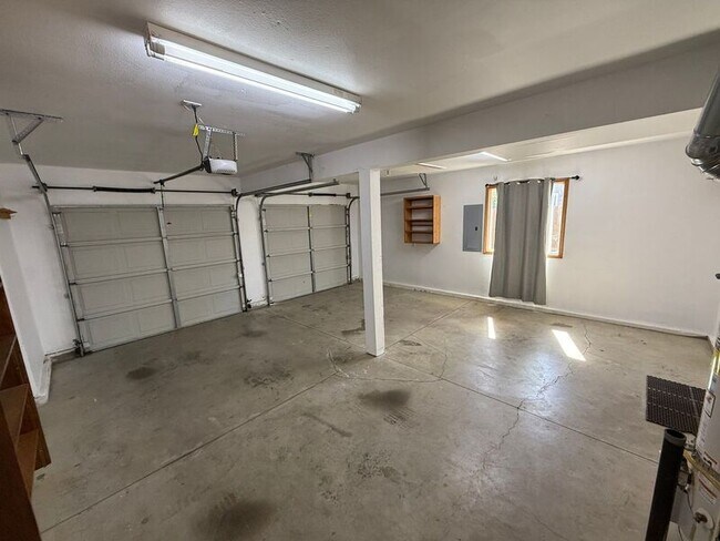 Building Photo - 757 Sphinx Ct NE