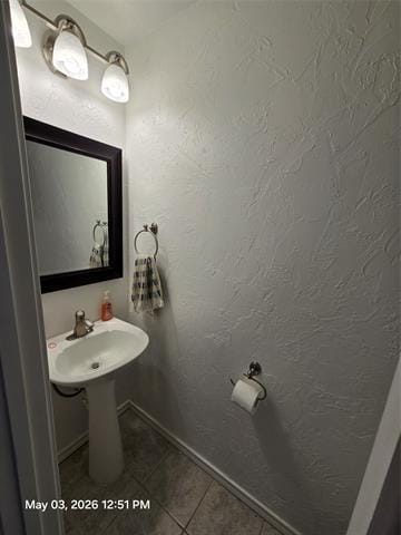 Building Photo - 3025 Ridge Hollow Dr