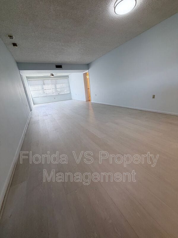 Building Photo - 3511 Village Blvd