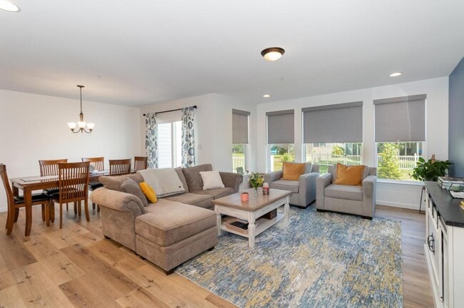 Building Photo - 4110 Orrs Town Ct